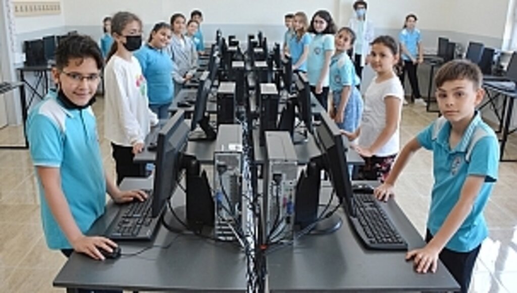 YEDAŞ'tan, Öğrencilere Karne Hediyesi 