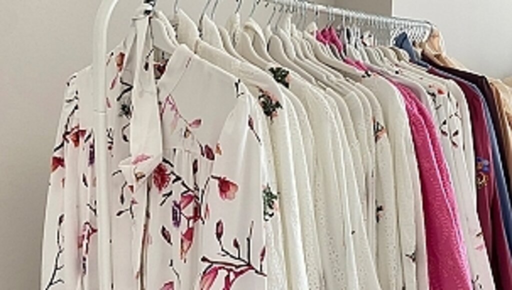 Online Alışverişte Kadın Giyim ve Ayakkabı Üst Sıralarda