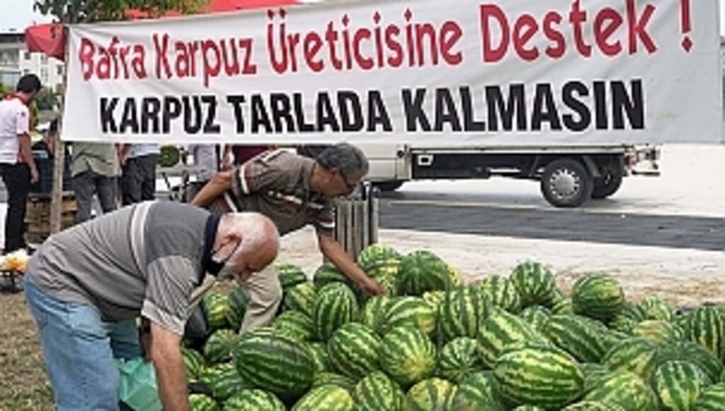 Atakum Belediyesi'nden Çiftçi Dayanışması