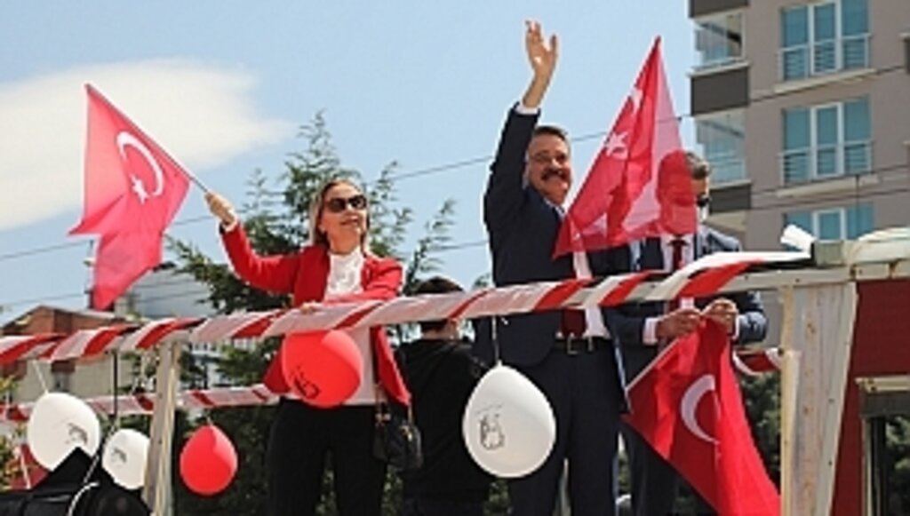 Atakum Belediyesi'nden "Zafer Turu"