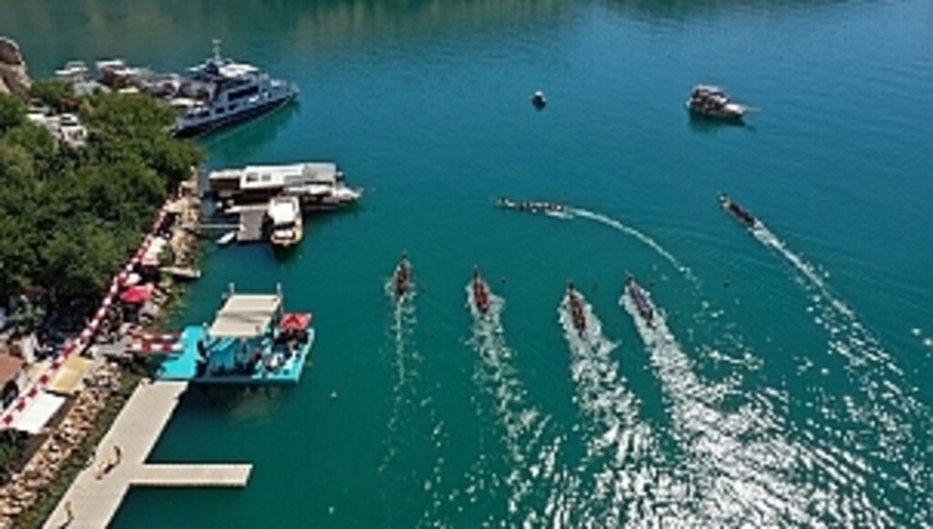 8 Yıldır Şampiyonluğu Kaptırmıyorlar