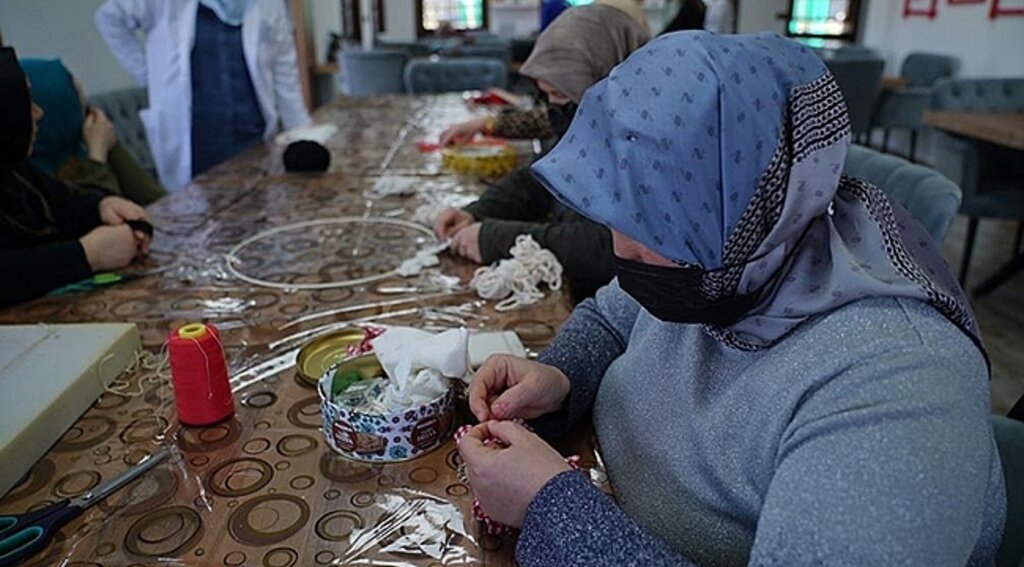 Bu Kurslar Kadınlarımızın Hayatına Işık Oluyor