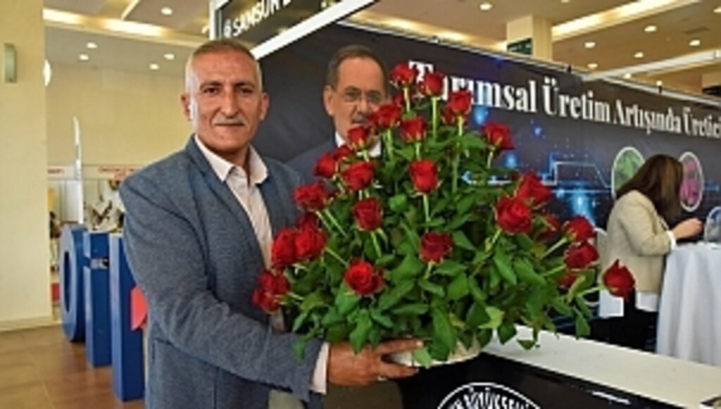 Büyükşehir desteği ile 'Rodos Gülü' yetiştirdi