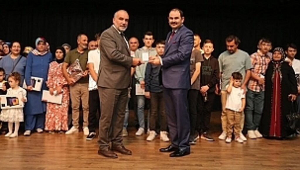 Canik'te Öğrenciler Ödüllerine Kavuştu