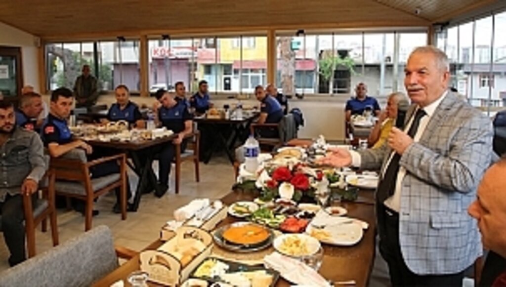 Kamu Hizmeti Olarak Zor Bir Görev İcra Ediyorsunuz