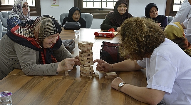 Onların Mutluluğu Bizi Mutlu Ediyor