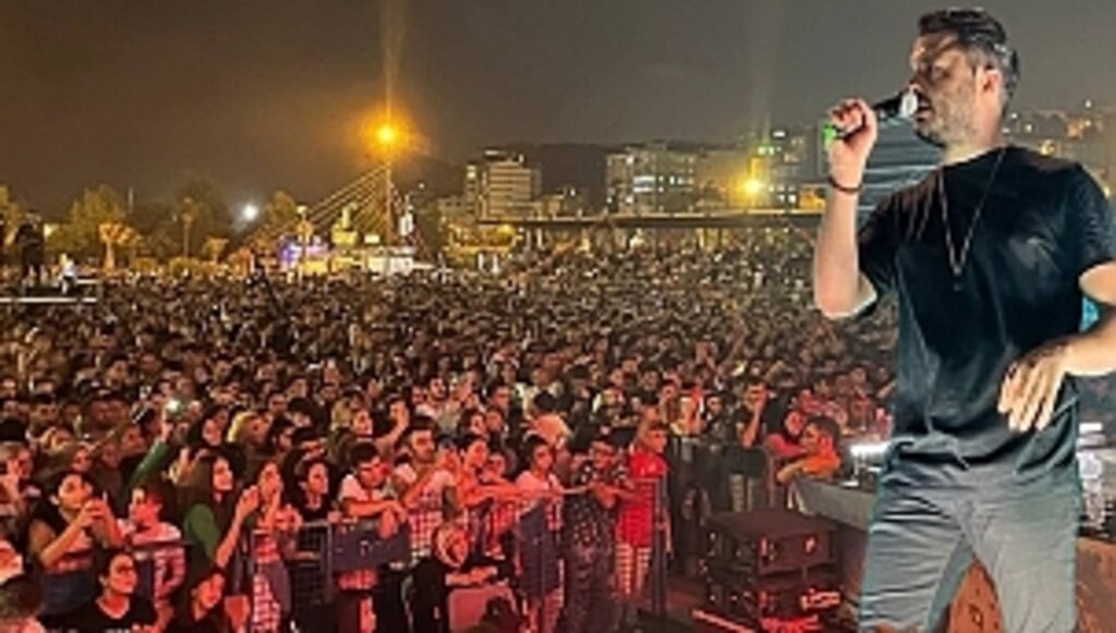 Samsun'da İlyas Yalçıntaş Rüzgârı Esti