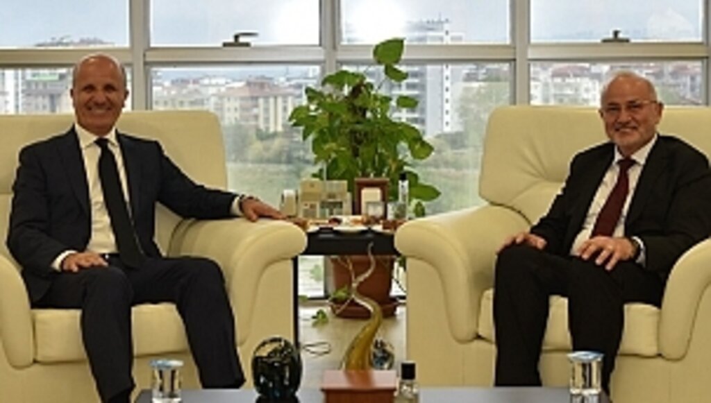 YÖK Başkanı Özvar'dan OMÜ'ye Ziyaret