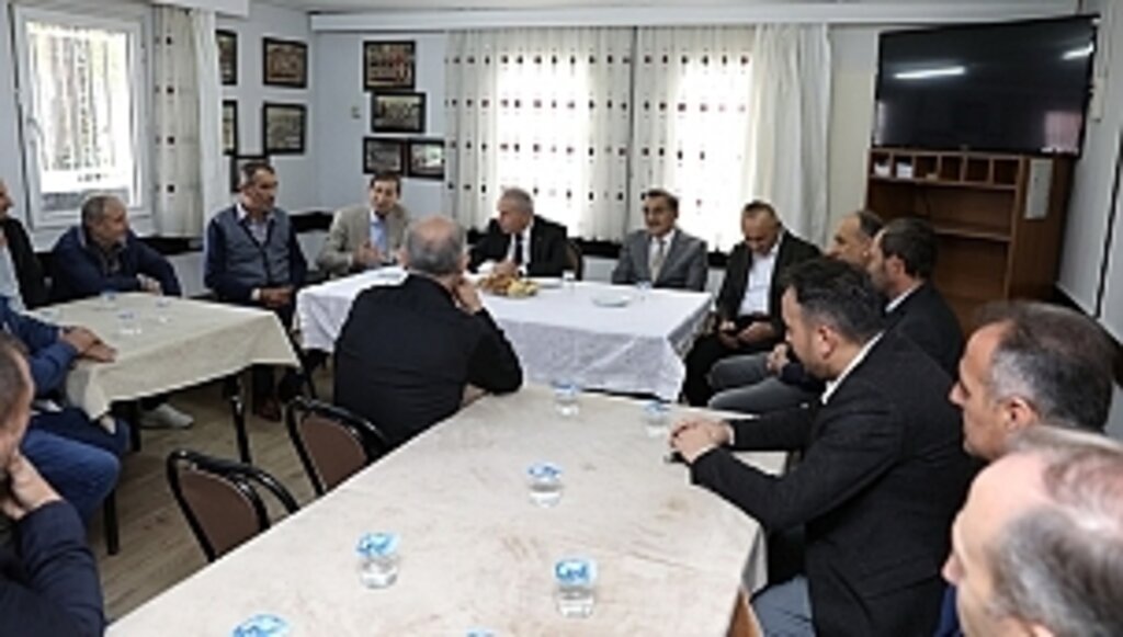 Demirtaş Yenidoğan Spor Kulübünün Sorunlarını Dinledi