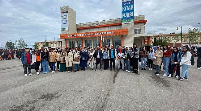İLKEMLİ 150 Öğrenci Kitapların Büyülü Dünyasında