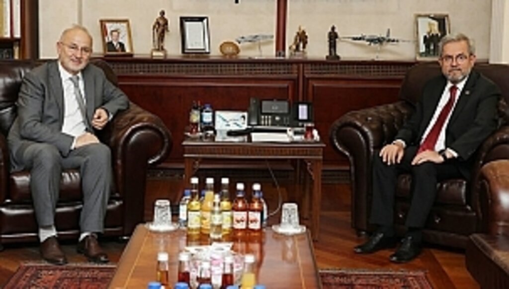 Rektör Ünal, Ankara Üniversitesi Rektörü Ünüvar'ı Ziyaret Etti