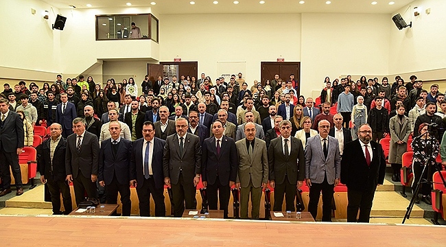 2022 – 2023 Akademik Yılı Gümüşhane Üniversitesi Rektörü'nün Açılış Dersiyle Başladı