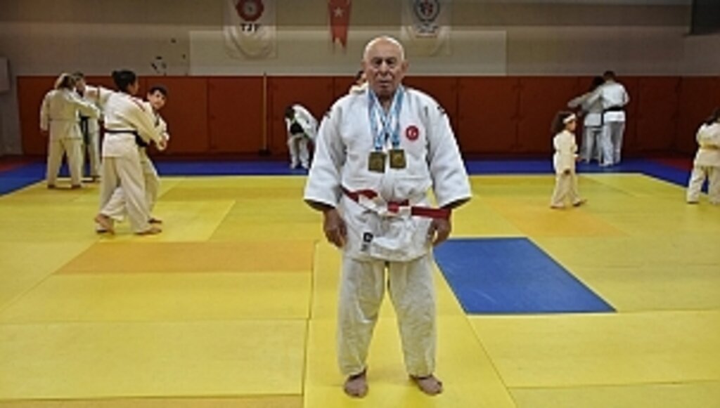 90 Kg Veteranla Judo Balkan Şampiyonu Mustafa Balcı Oldu