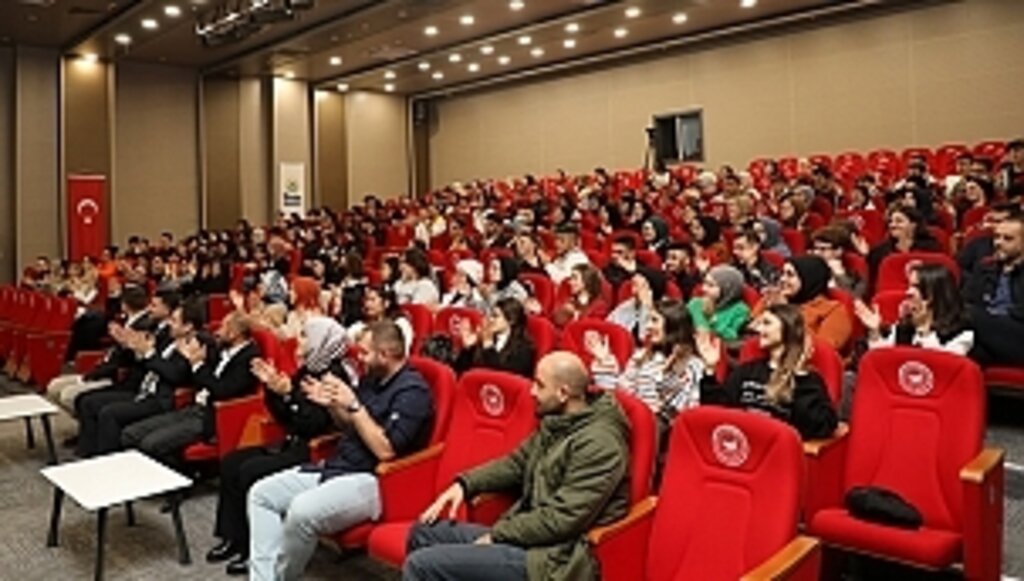 Başkan Demirtaş Duyarlı Olmak Başarıya Açılan Kapıdır