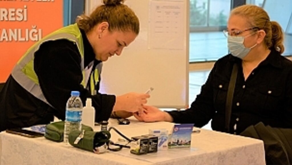 Büyükşehirden 'Sağlıklı Yaşam Ve Diyabet' Etkinliği