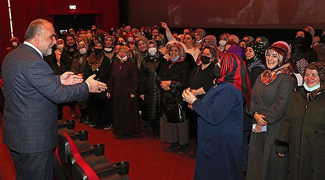 Canik Belediyesi'nden Öğrencilere Tatil Hediyesi