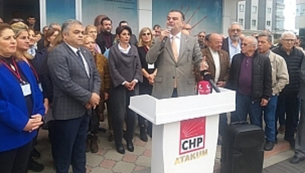 CHP Sahaya Çıktı...