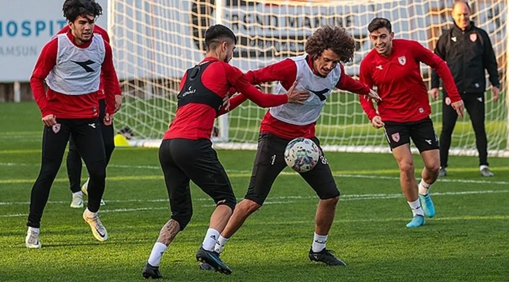 Samsunspor Çalışmalarını Sürdürdü  