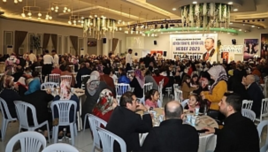 Tekkeköy'de Büyük Kucaklaşma 