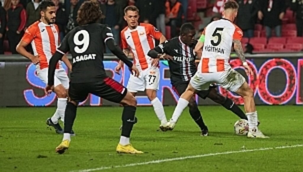 Adana Galibiyeti İle 2. Sıraya Oturdu 2-1