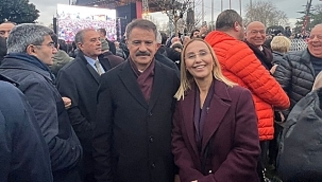 Başkan Deveci'den İmamoğlu'na Destek
