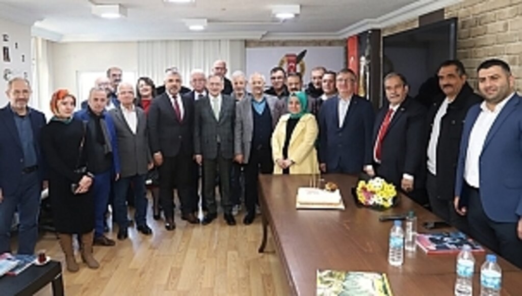 19 Mayıs Gazeteciler Cemiyeti'ne Ziyaretçi Akını