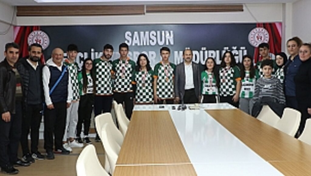 Başarılı Sporculardan İl Müdürüne Ziyaret