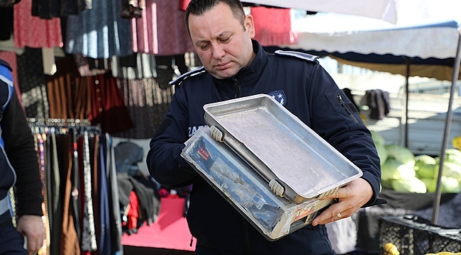 İlkadım'da Pazarcılara Terazi Denetimi!