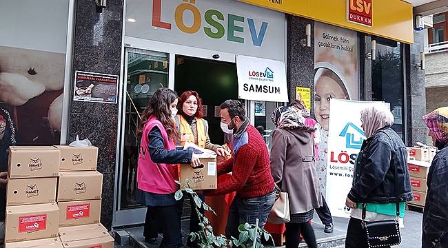 LÖSEV Mutlu Et Paketleri İle Mutluluk Paylaştıkça Çoğalıyor