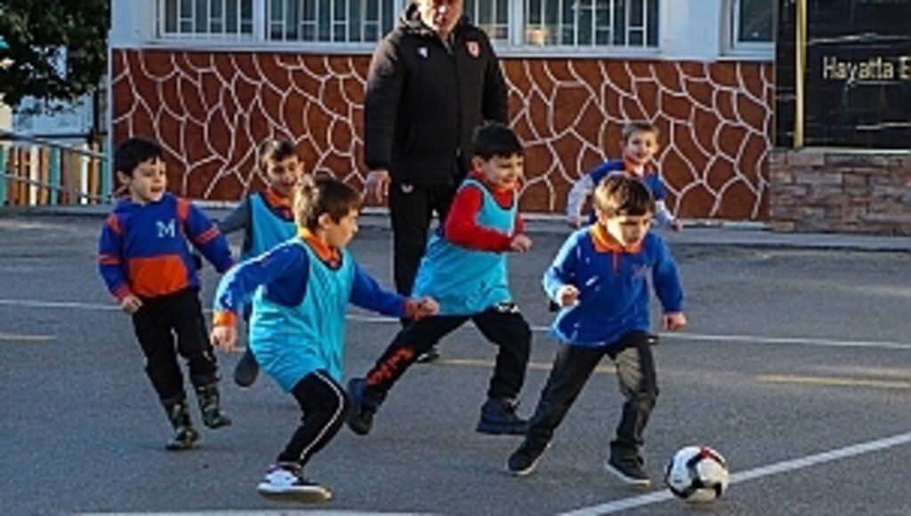 Samsunspor Futbol Okulu Yetenekli Oyuncuları Arıyor!...