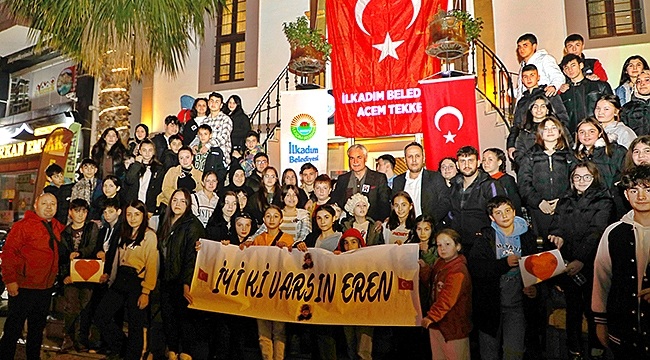 "Şehitlerimize Saygı" Gecesi Katılımcılarına Duygu Dolu Anlar Yaşattı