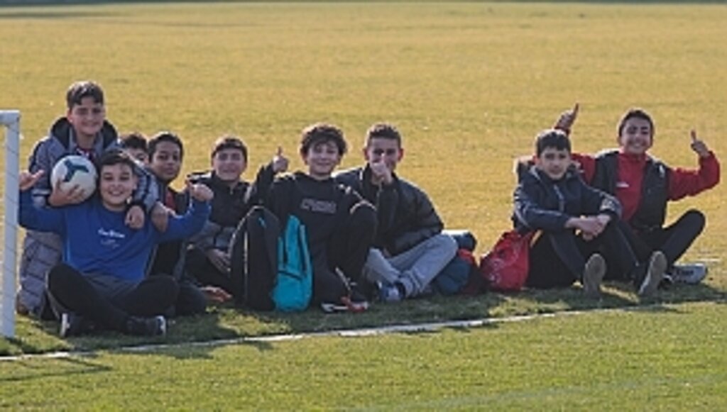 U12 Takımı Ağabeylerinin Antrenmanını İzledi