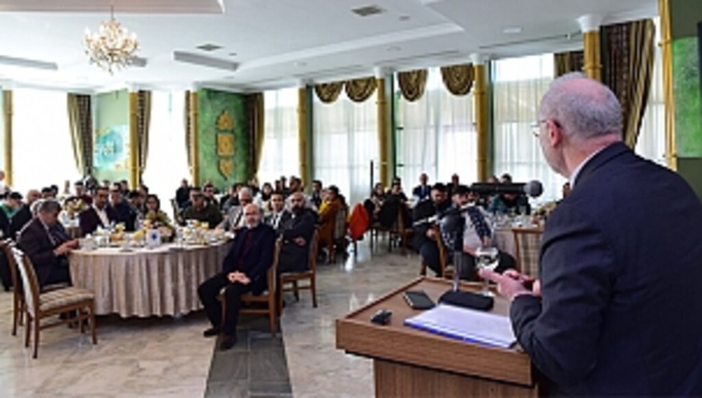 Depremin Yaralarını Saran Çalışma Arkadaşlarına Teşekkür Etti