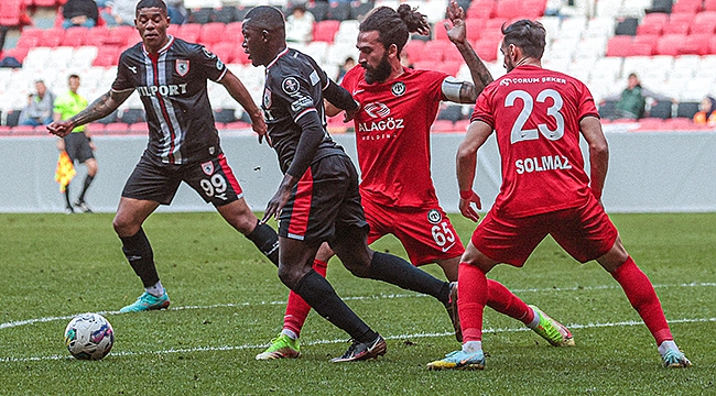 Depremzedeler İçin Çorum FK İle Oynadı 3-0