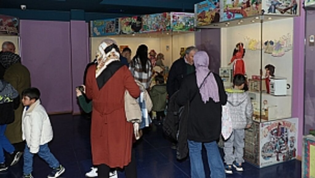 Depremzedeler Müzeleri Gezdi