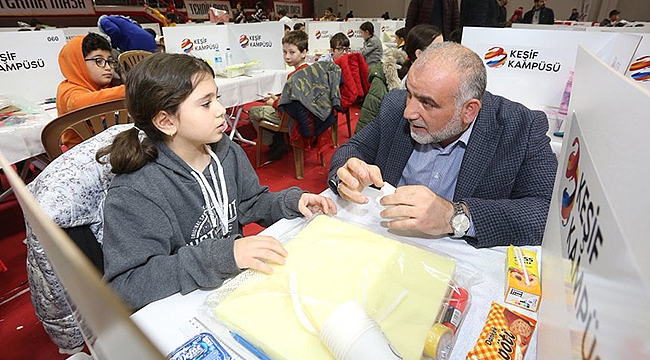 Başkan Sandıkçı, Öğrencilerin Sınav Heyecanına Ortak Oldu