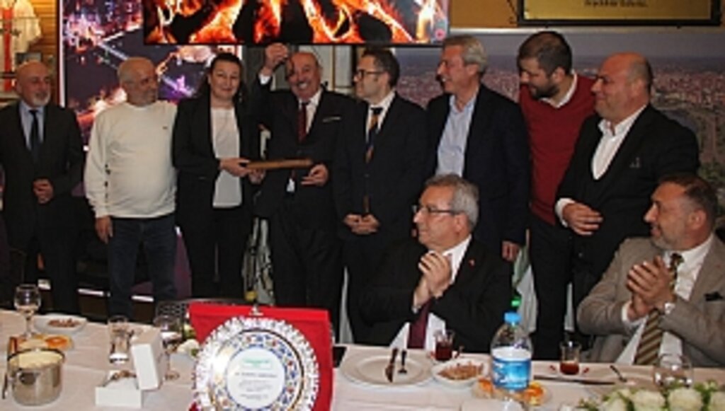 Çarşambalılar Vakfı'ndan Sadettin Sarıoğlu'na teşekkür