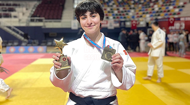 Daharlı, 78 Kiloda Türkiye Judo Şampiyonu 