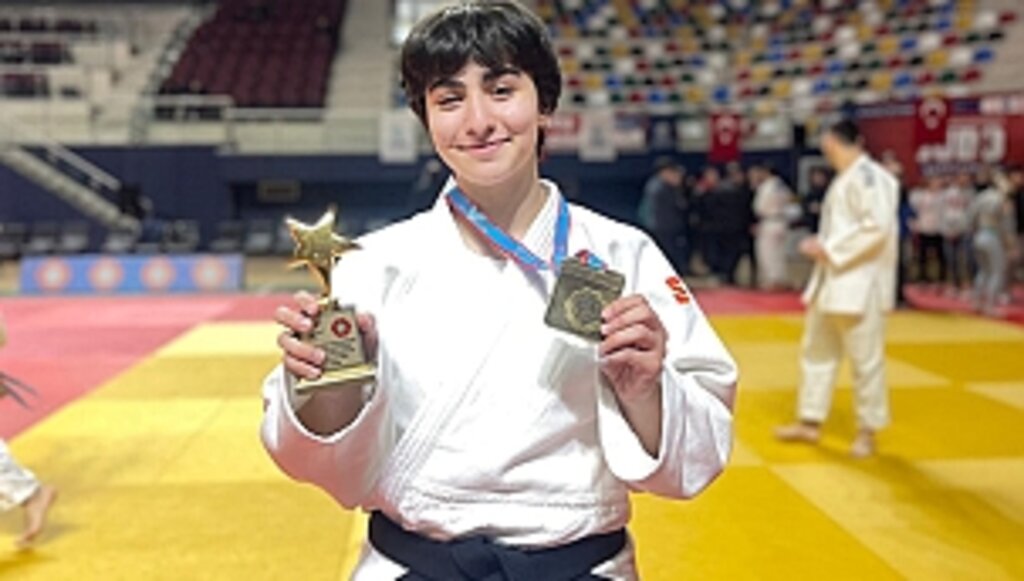 Daharlı, 78 Kiloda Türkiye Judo Şampiyonu