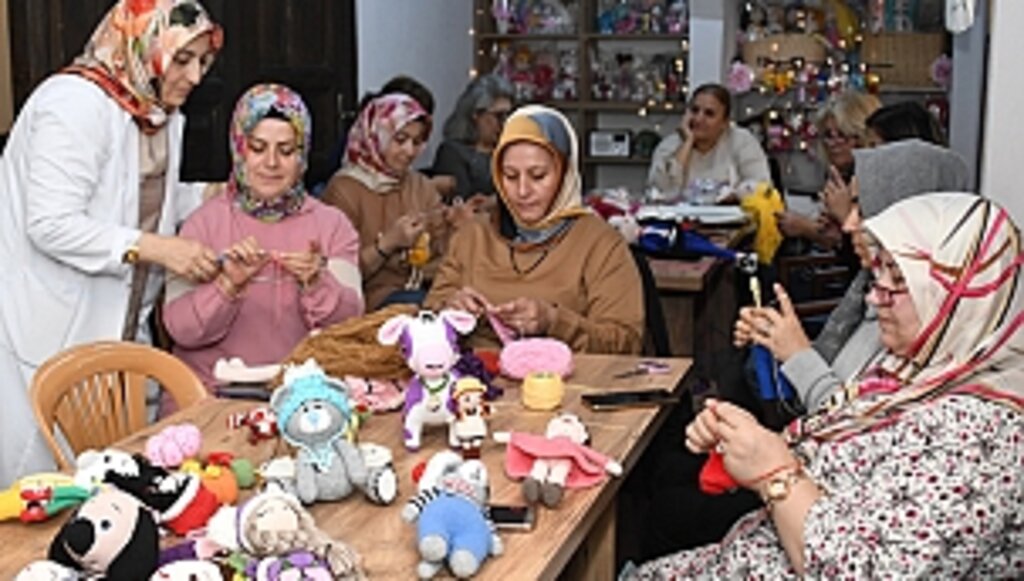 Hem Öğrenip, Hem Kazanıyorlar!...