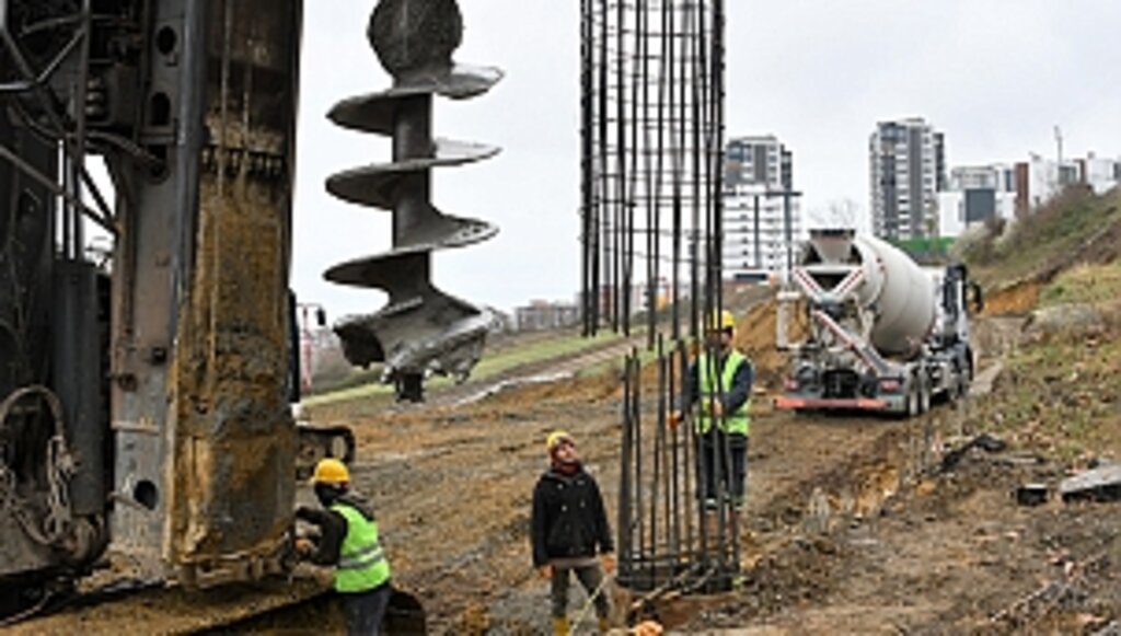 Heyelana Fore Kazıklı Önlem