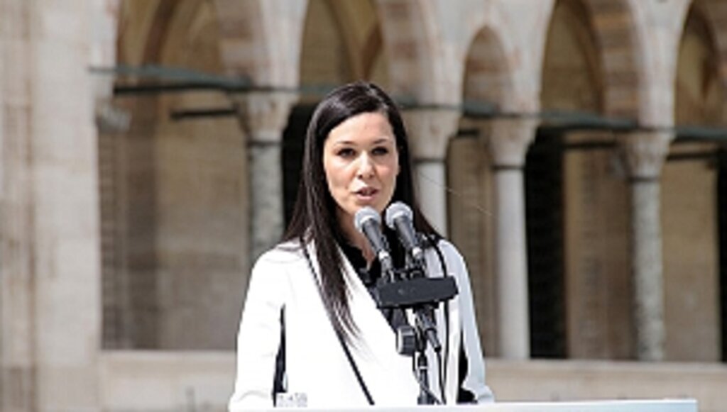 Karaaslan'dan "Berat Gecesi" Mesajı