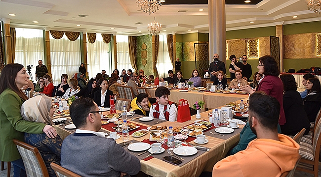 OKTAM'dan 8 Mart Dünya Kadınlar Günü'nde Depremzede Kadınlarla Dayanışma Buluşması