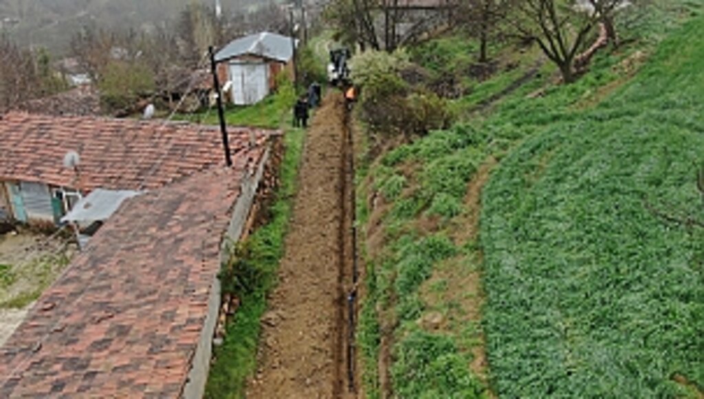 5 Mahallesine Su Verebilmek İçin 17 Kilometre Hat Döşeniyor