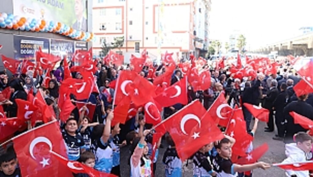 Ak Parti 3 SKM Birden Açtı