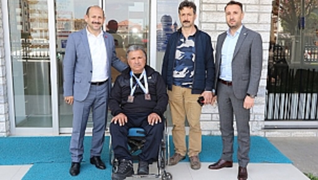 Başarılı Atıcıdan Feyzullah Dereci'ye Ziyaret