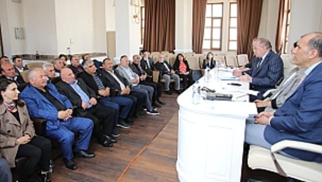 Başkan Demir Muhtarlarla Bir Araya Geldi