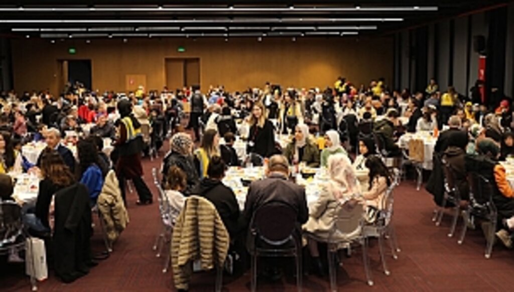 Büyükşehir'den Kardeşlik İftarı