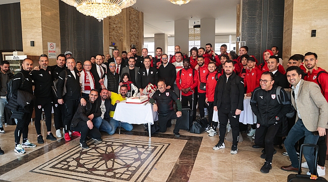 Denizli'de Yılport Samsunspor'a Görkemli Karşılama