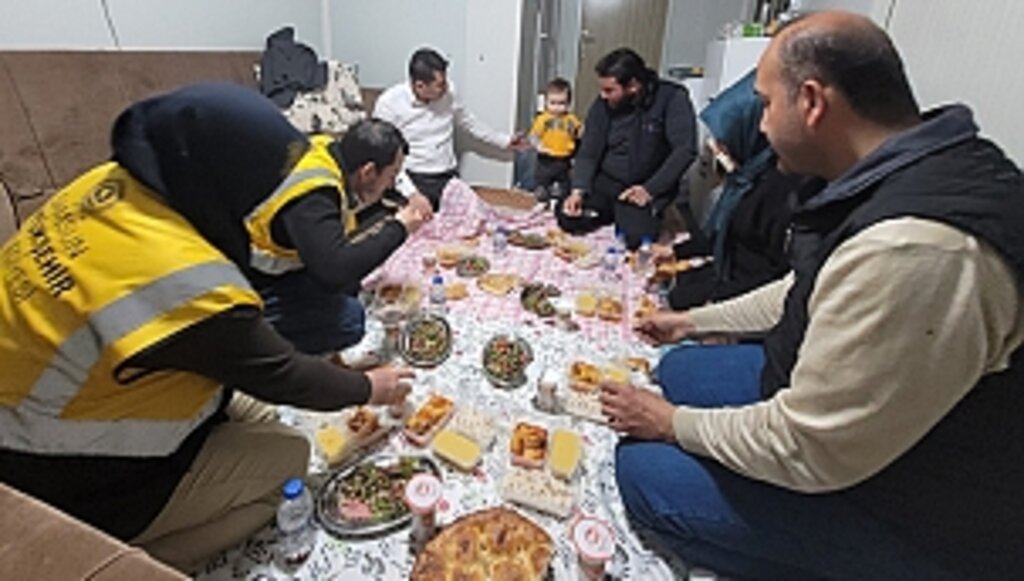 Duygulandıran İftar